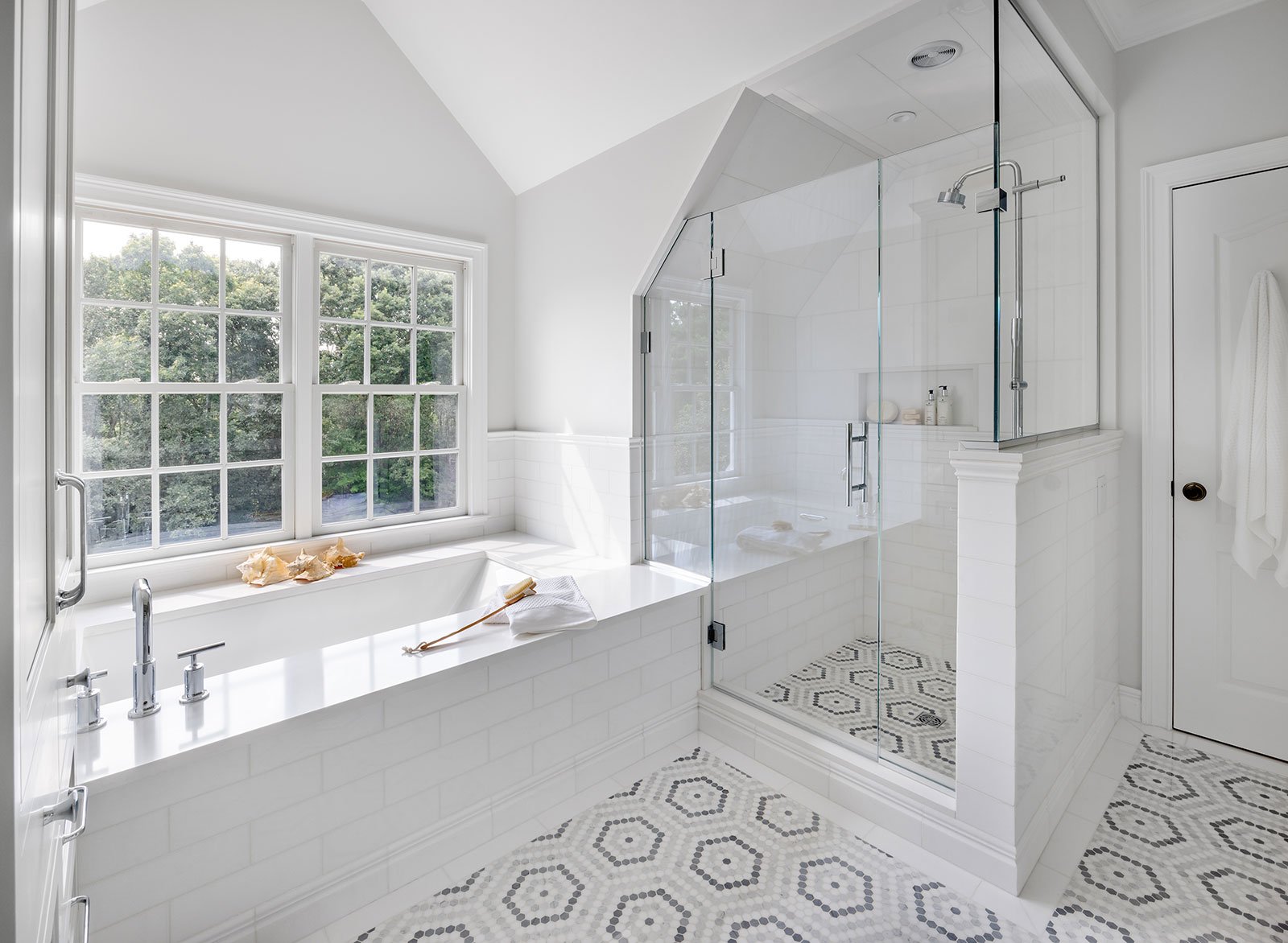 bath-tub-shower