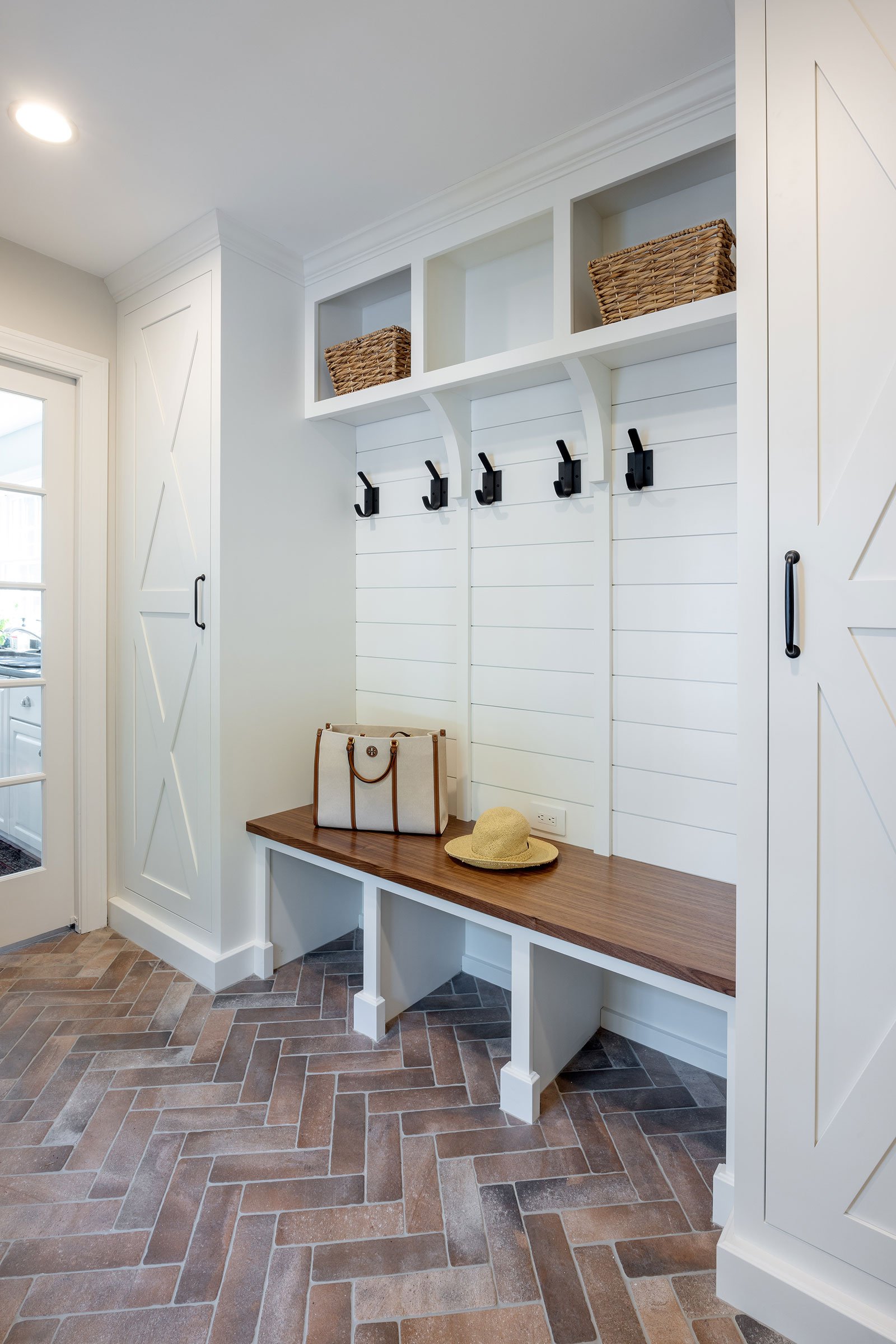mudroom