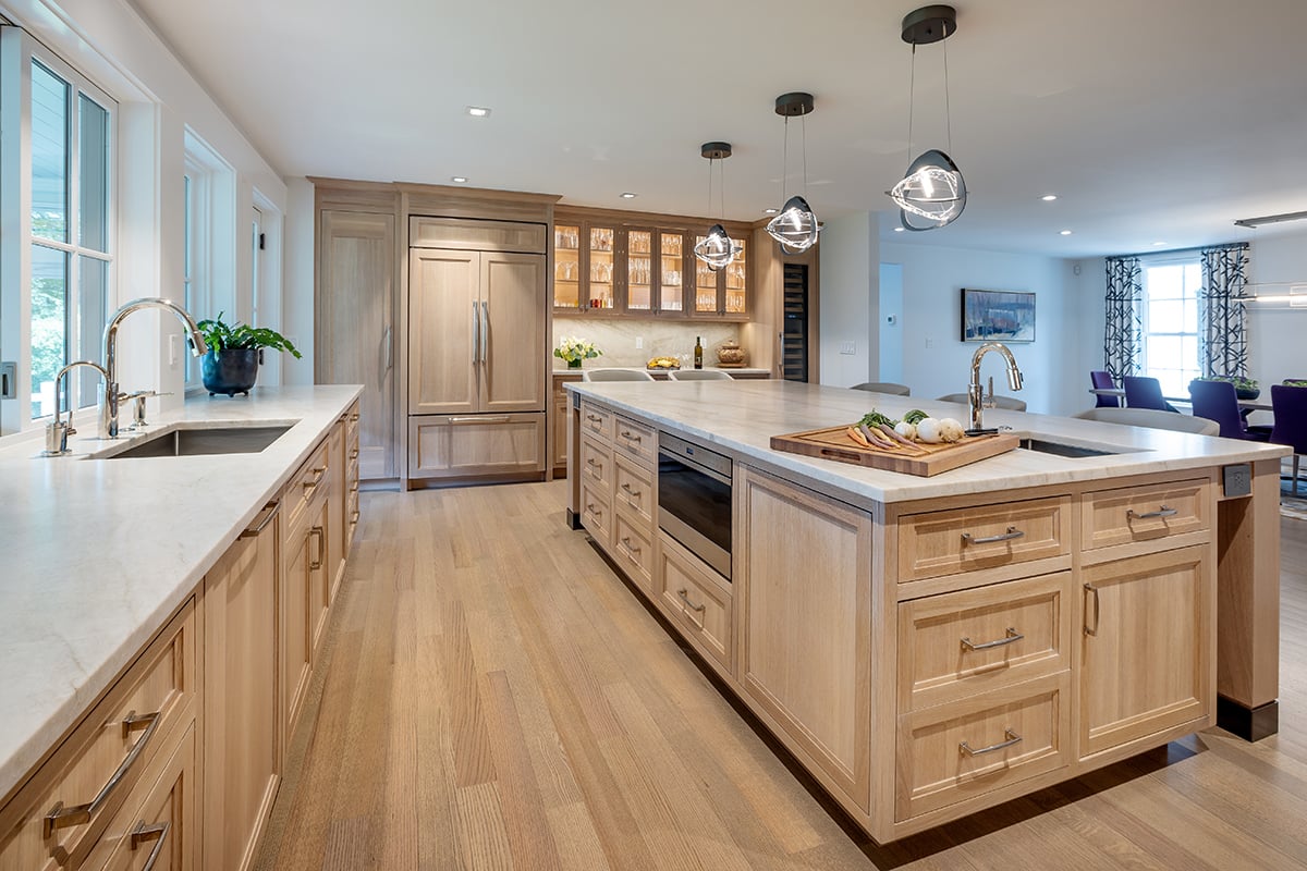 expansive-kitchen-sherborn-ma-5