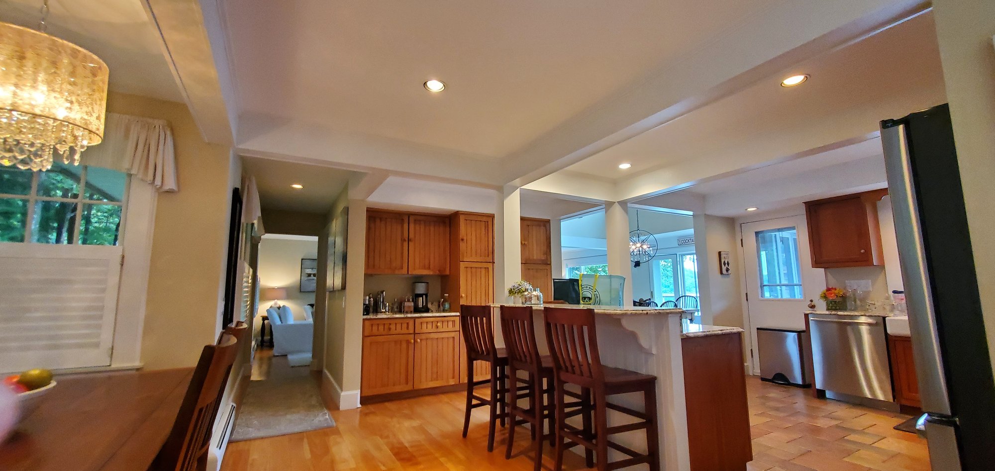 lake-house-kitchen-renovation-before (1)