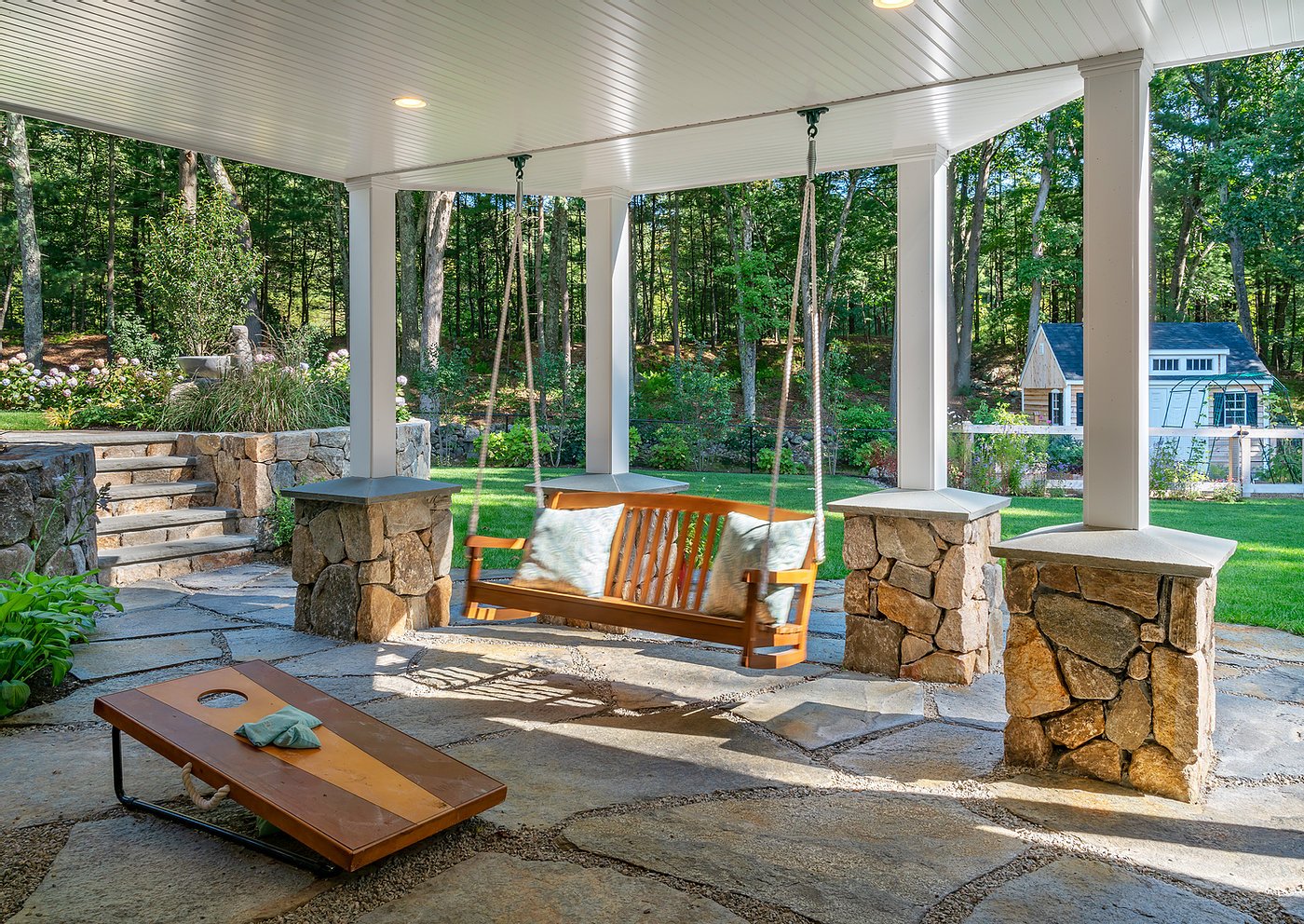 Create a Seamless Home Indoor-Outdoor Living Space